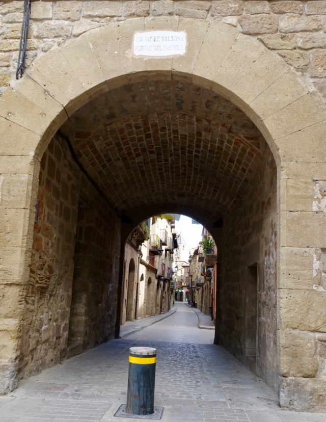 09721E7C-CD90-46BF-80F7-38DC7CC20D1D