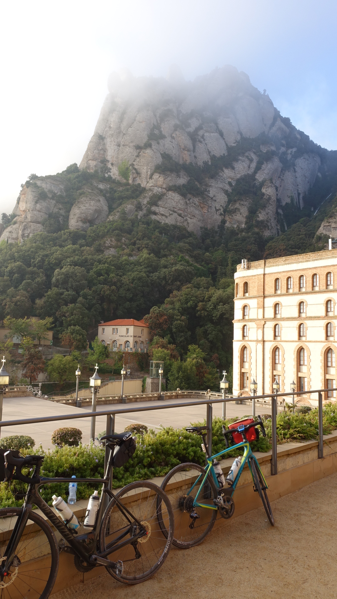 56DC7623-5454-475A-B0C5-73B2DF92ED29