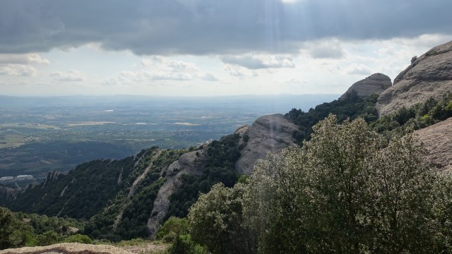 6775E7F9-6F01-4A67-B297-24F4959D813A