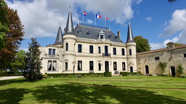 752DE7E8-9DDB-4E3E-BEFB-8945393229E4