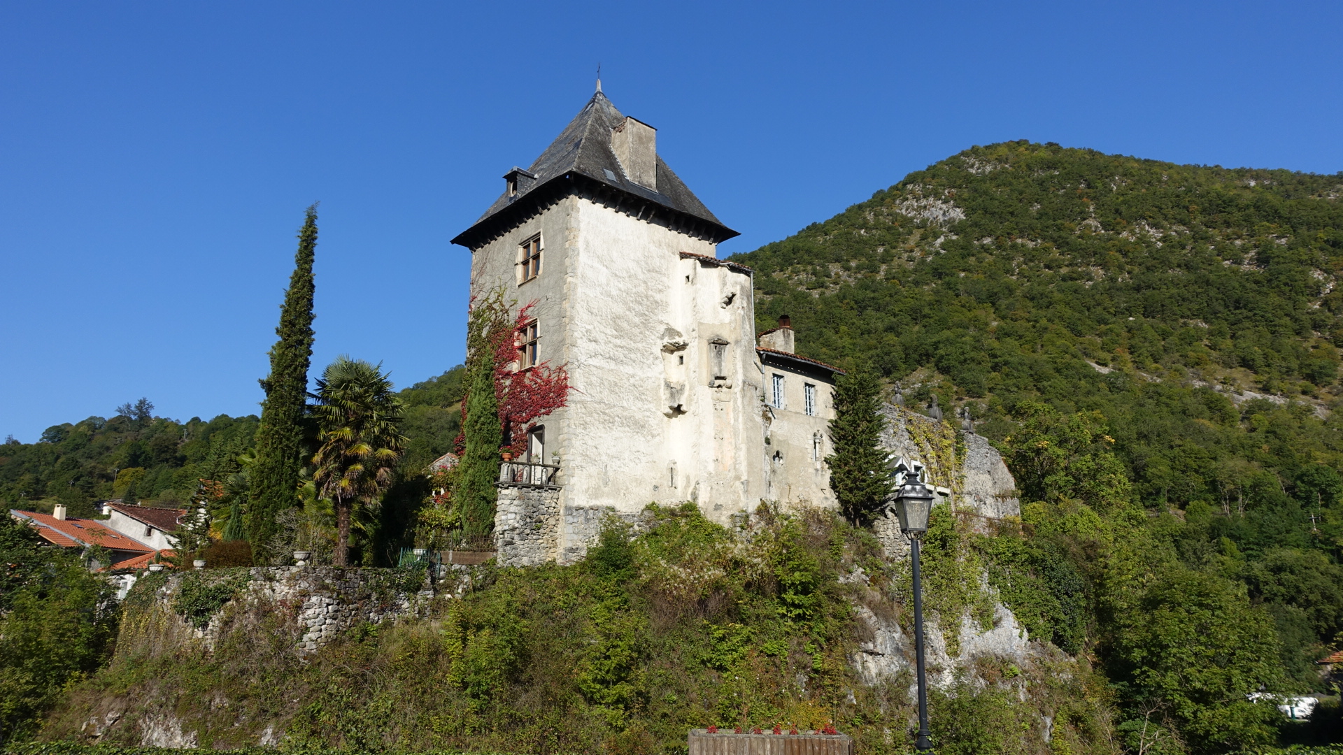 7F60445A-2B99-4ED4-BF65-A5D3873E4D86