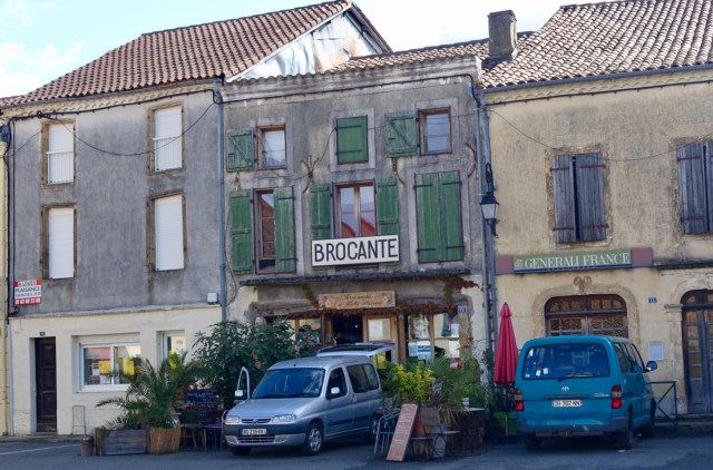 AF06D242-8BB0-4C00-9087-AEB82B2D8CFE