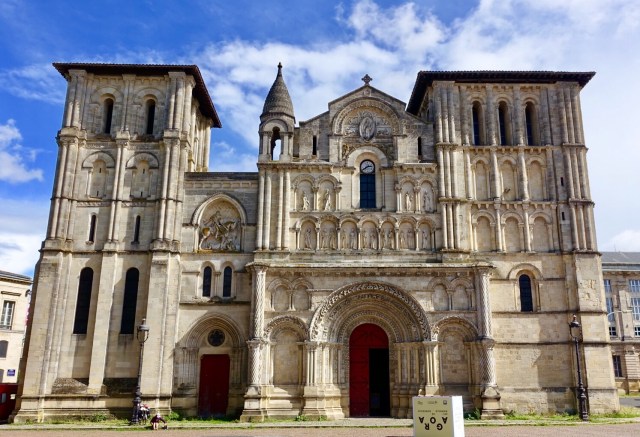 CF7359B9-F87C-4E81-B209-917C028B7297