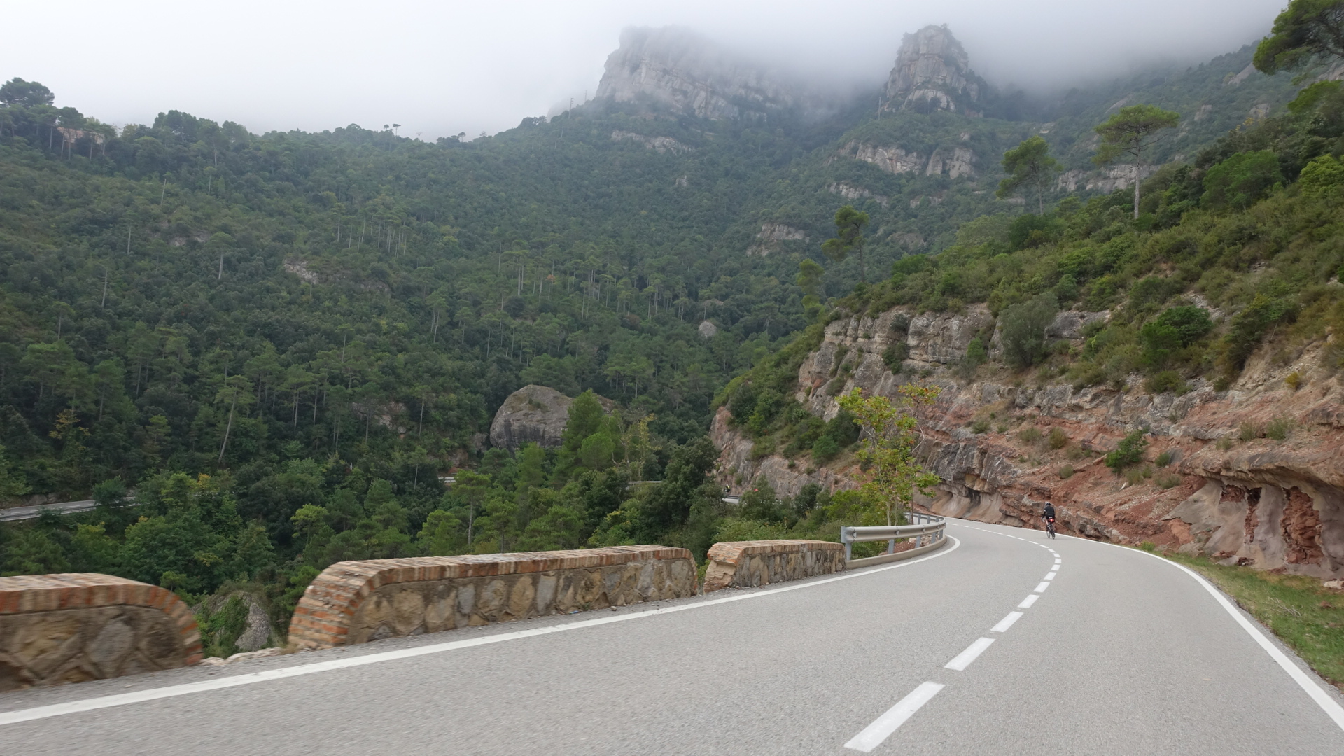 DBD008FF-B93F-42F2-AF85-17D21352A5DA