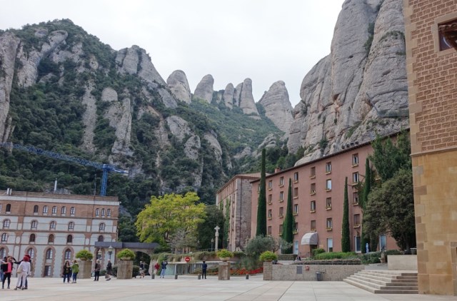 E0B39700-C67C-4C89-98C0-35E310F6A1F3