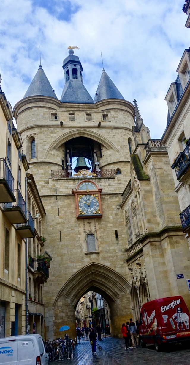 F7431FF6-ECC7-4664-91B4-4567B877E498