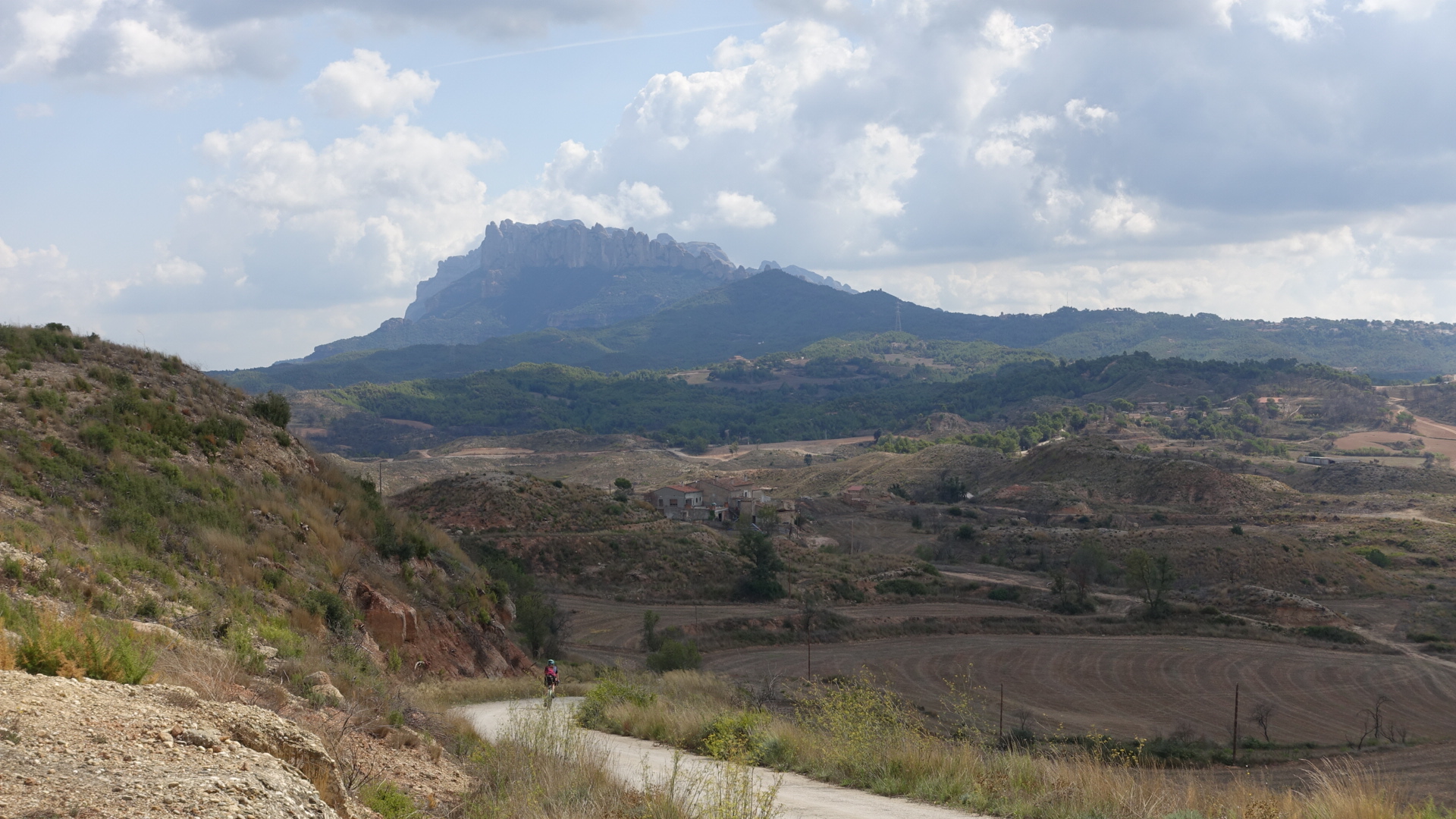 FCF66031-D681-4679-9F46-7466CF908D40