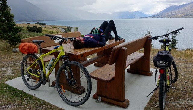 030E7CDA-4059-420A-A87F-A0B48B7BB27C