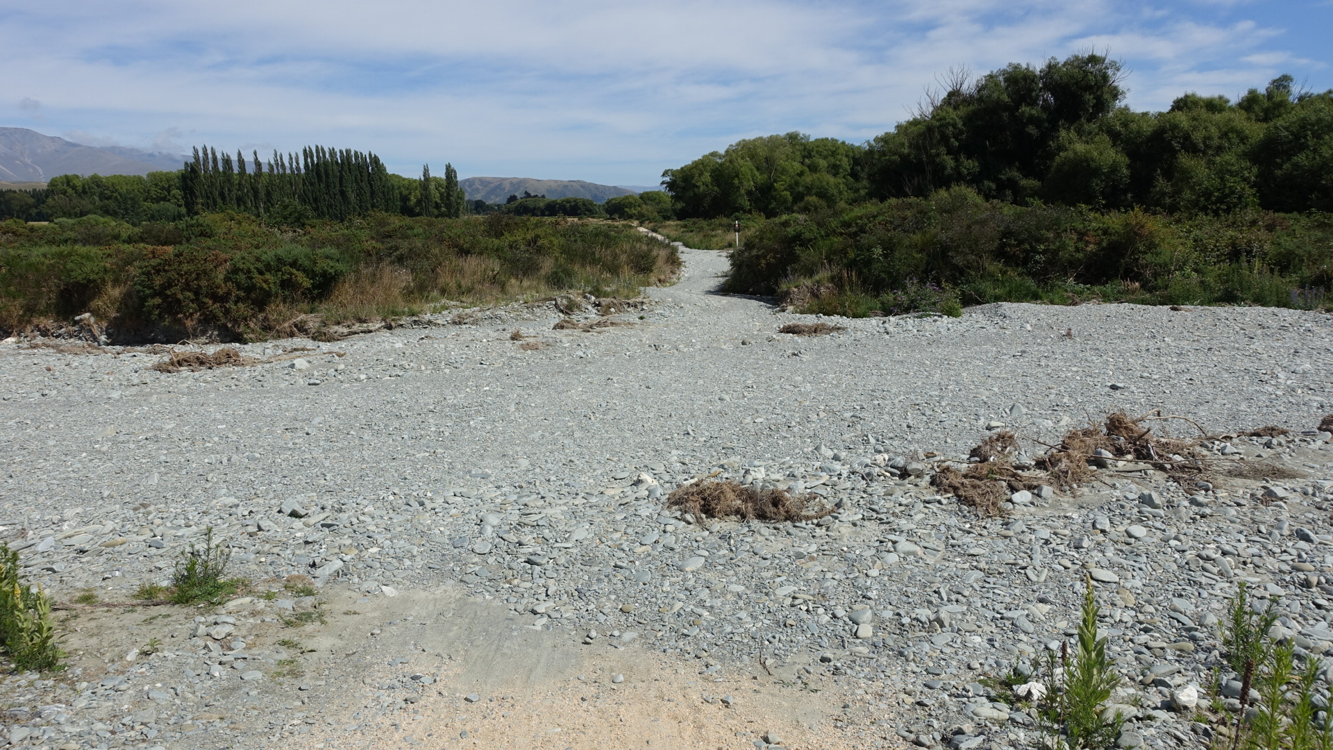 08EE471E-87A9-4996-988A-0EFF457EAB1D