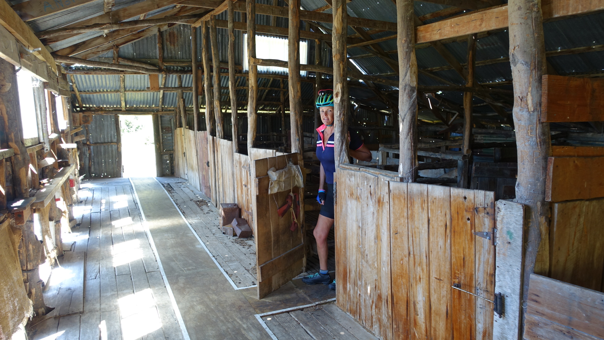 0BB1E2ED-9EEF-4FA1-8A7D-D2F532045928