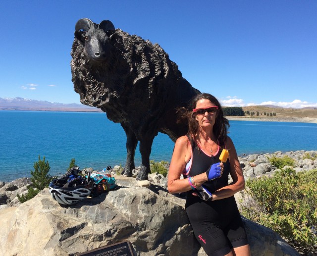 4ABE9F2D-351F-4565-B56A-6888D5E7745D