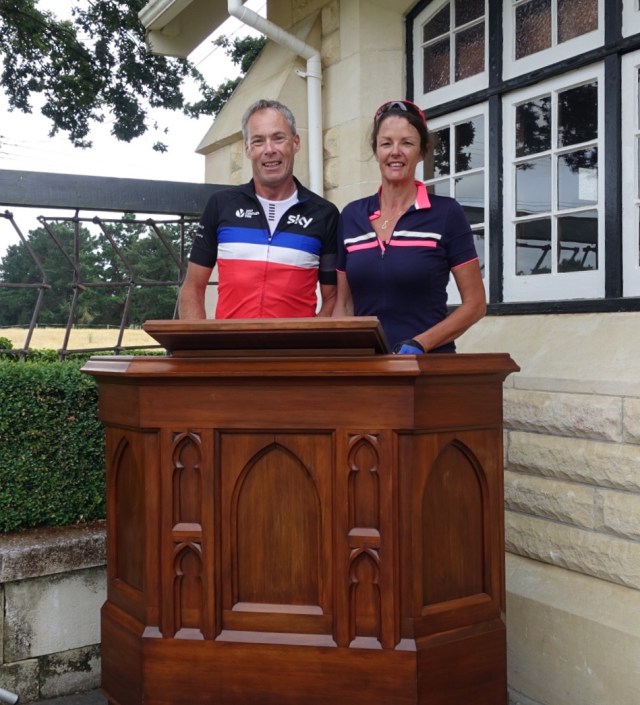 6B79D3DE-B539-47A7-B3A0-07C163725D4A