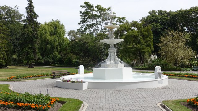 8E7B79EE-BF6C-4D9D-8E25-D118BC8D00E3