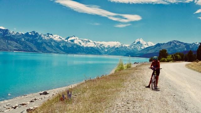 E08F349C-0878-431E-9700-5F4EF75ED0CE