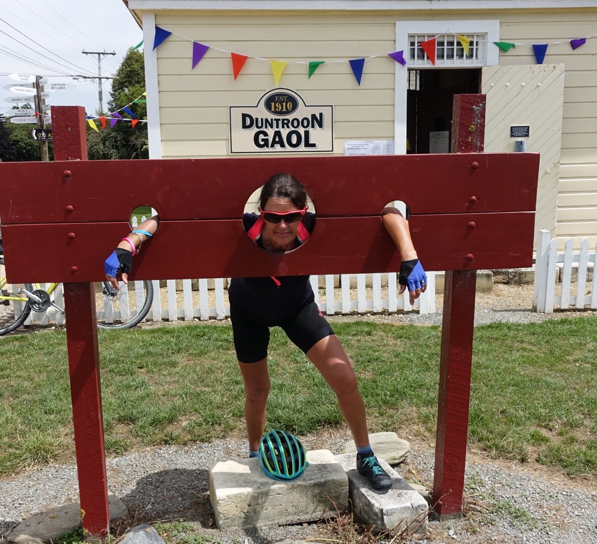 E58CC89A-2D17-4D0A-BB56-5038865B8276