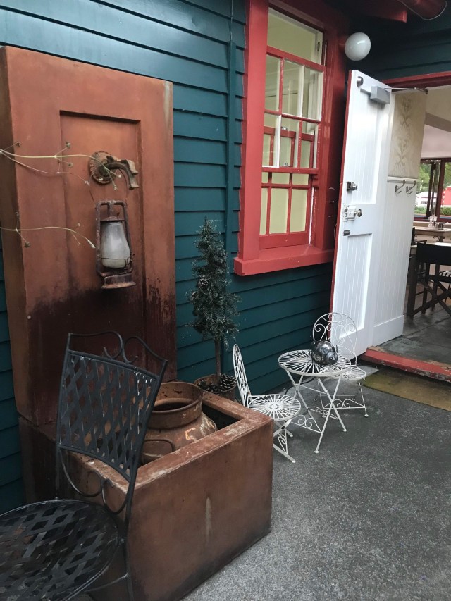 F436D98B-6A43-4ECB-8C89-63E9DF1100BB