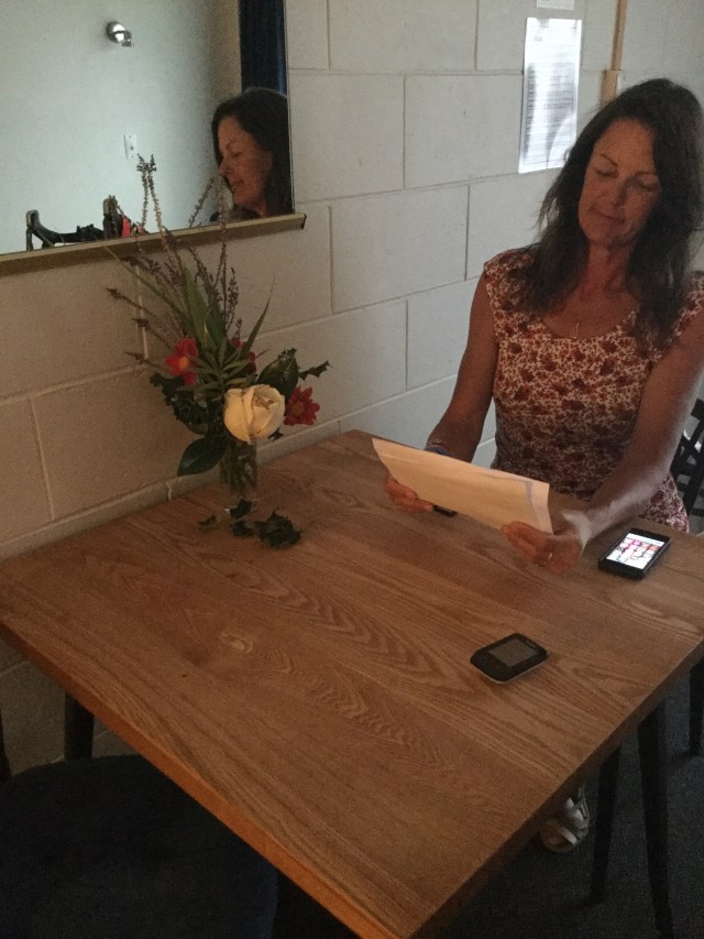 F5203343-F3CF-40E8-A4FE-6F34499E8FCE