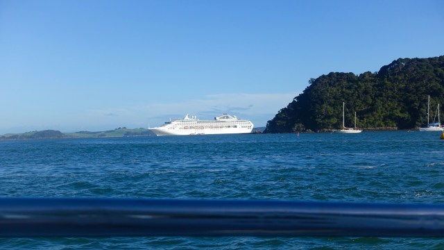 3B1C5030-5B4C-4D1E-AD62-1CB1F011DB0C