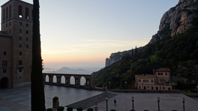 45FDB872-1E2E-44FF-B2F5-4FBAB6CD0704