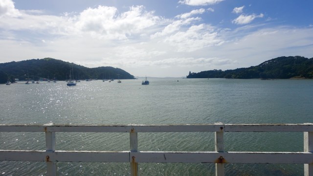 6D9EE8A1-82DB-48CF-A7FA-2FD3492030C8