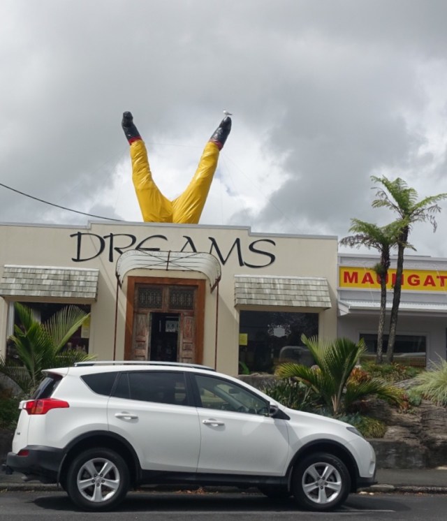 75C7D681-5F80-4A51-8A6B-3D4D29C2C8B3