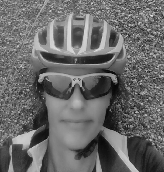 9F6652E7-B7E0-4A64-BF37-52657D840EA4