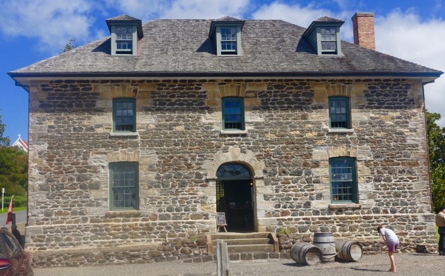 B87FF626-ECD9-454B-B558-E3D23A444E54