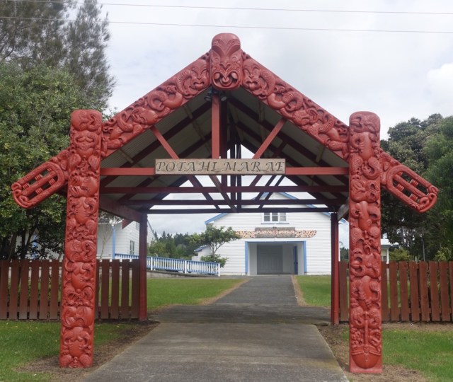 BB258BEC-2D3B-4072-838C-0045D0068692