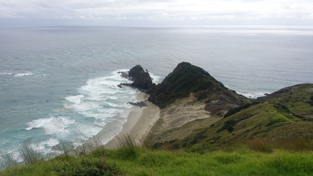 EEC87D75-0211-4DFD-9A9F-14B0B730923A