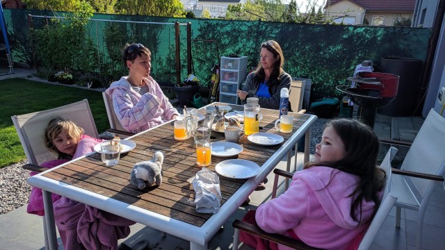 348BD365-B777-44F2-A53D-C19F3D4F1CAB