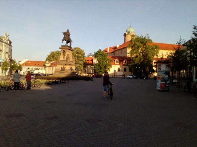 3B3542A1-2989-4B30-A4CF-143E9D9B7C4A