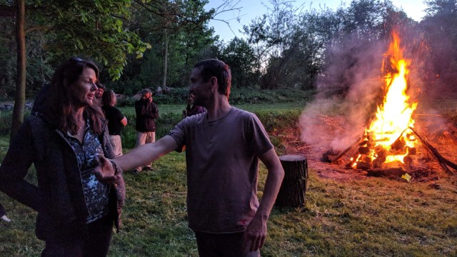 02866476-2200-48F4-84AA-10909F9AB795