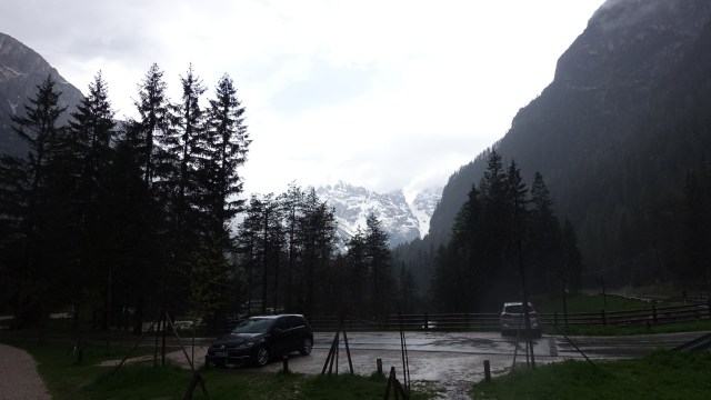 06326C96-ED58-4E9A-AACC-AA13B899B56C