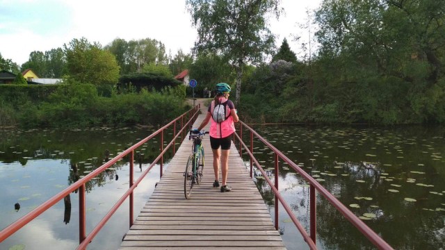 0BA93FC5-8ADD-4D6A-AFB4-C004DD10BE30