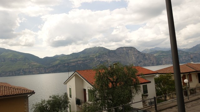 199232B3-7DCC-461B-8110-82945051D2B8