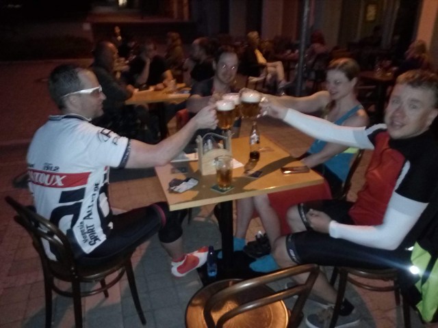 1E8B2AAF-AF9D-474B-9227-21C799F2EFCC