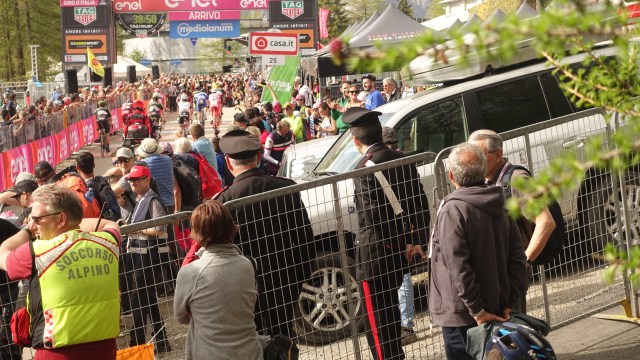 2B38692E-18B4-4356-AE40-ACDE18C46F5A