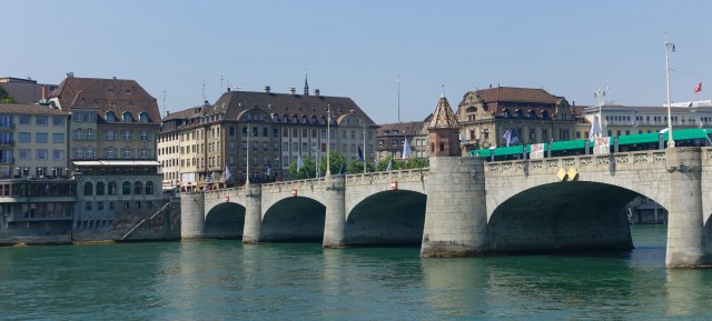 3A67BA09-A749-49FE-8DFE-3B37023C68DF