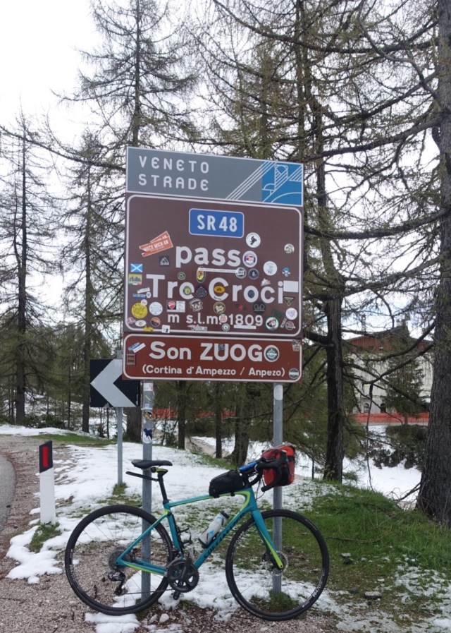 3BB677BC-48F6-4633-8A8E-ED49178C94ED