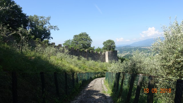 5605AA90-989C-437D-9EC2-4DBE0C676DFE