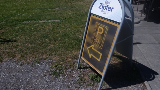 58F2CEE4-380B-4B54-954E-92967C5242F9