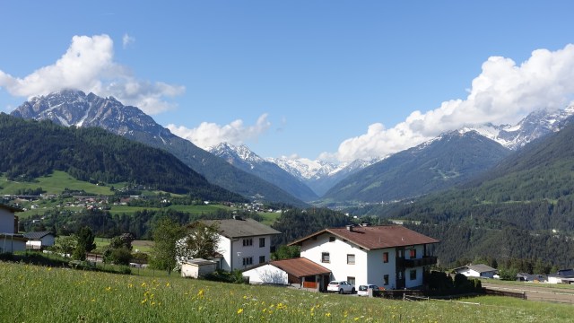 5BF15FEC-2708-490F-829C-793A4EDC7AA4