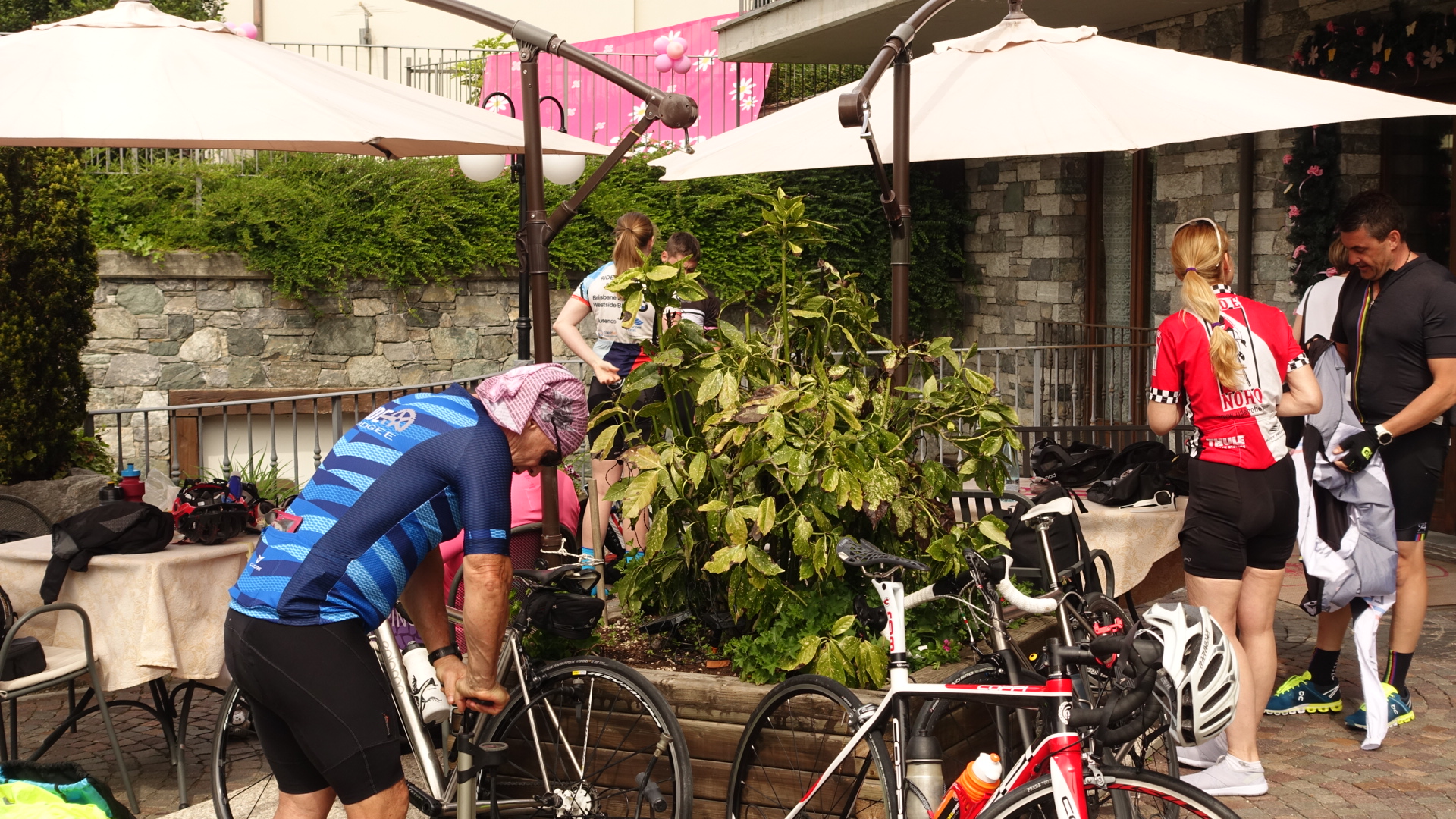 5FAF90B5-7EE8-4EAB-BC1F-A6B4D8DC5869