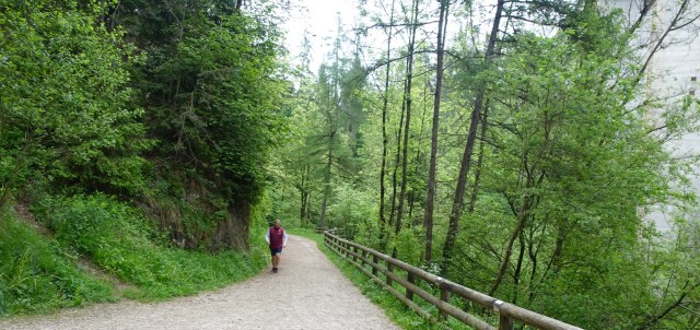 693BD666-200B-4461-9D7B-20BB290E8166