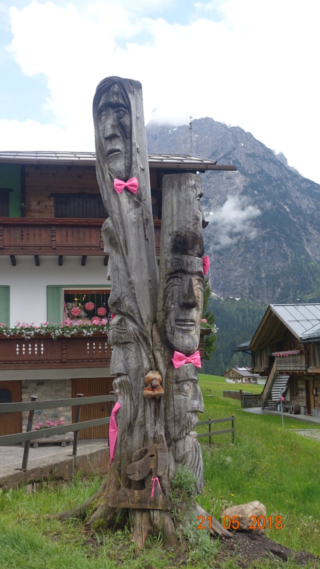 8583F532-D075-429A-8175-805E4721844A