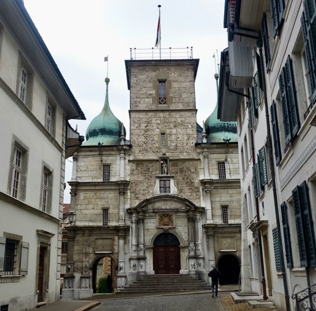 9476CA90-6141-40EB-9722-0556B08A0466