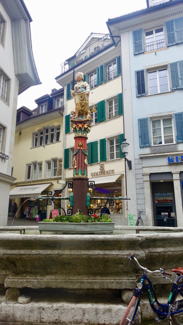 9565DA4F-2D59-49B2-AD75-3D4A5198B594