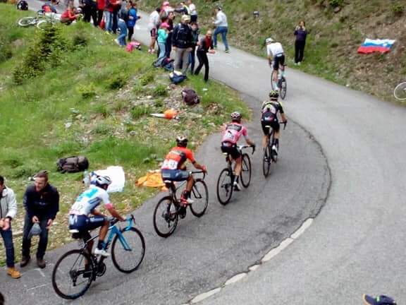 A2E84F13-AE3E-48FB-984C-92BDB21549BA