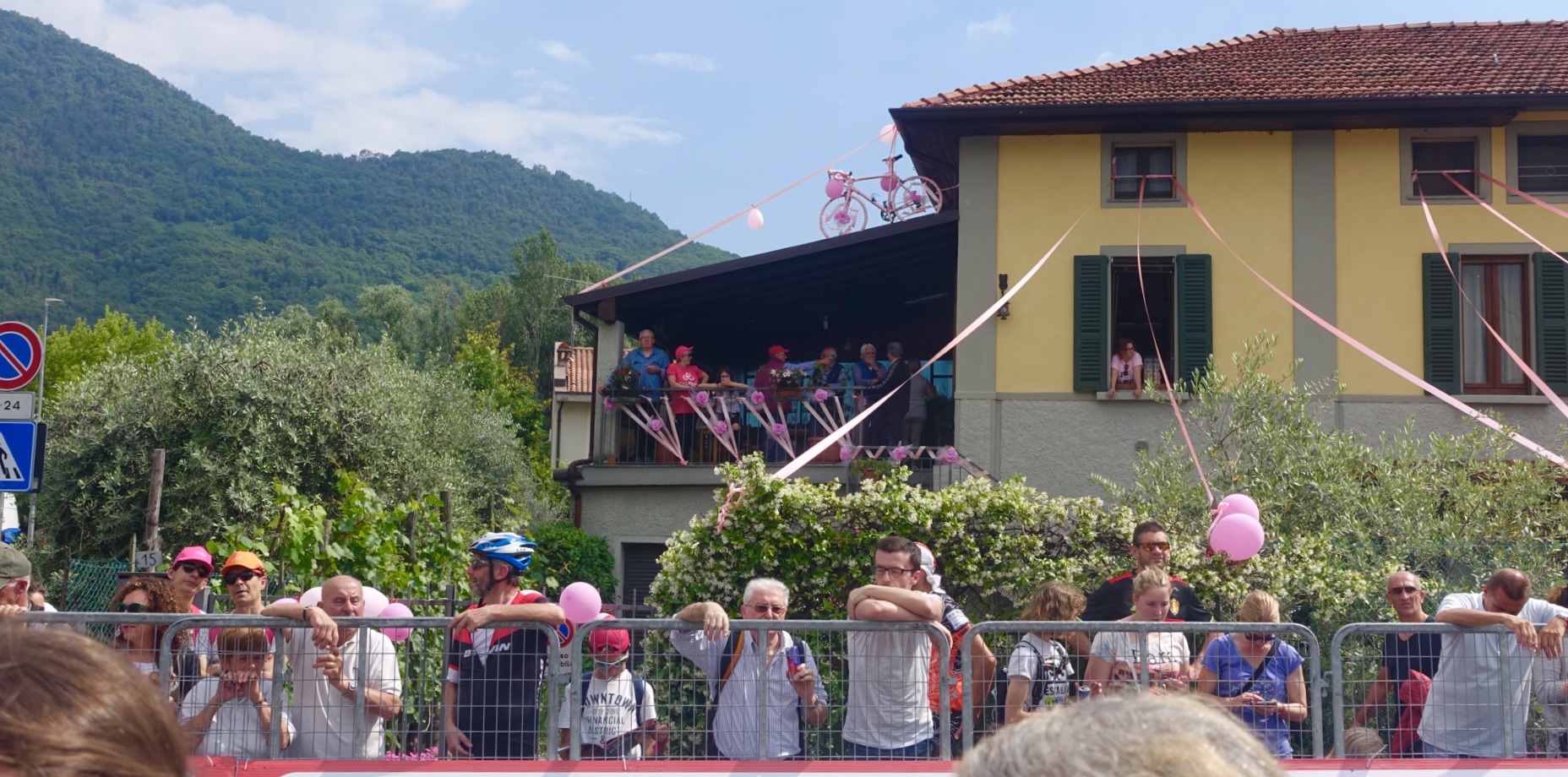 A48EAD87-BD7F-4BFC-963C-3AEB2980CE9D