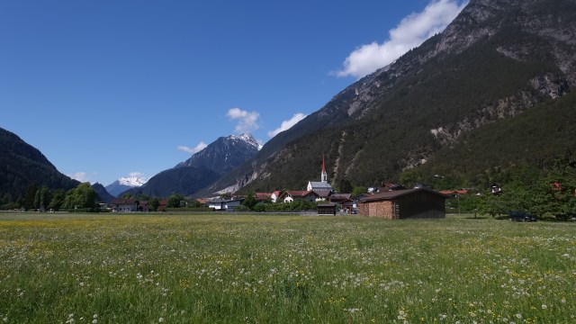 AA7717F9-F7A9-4690-8487-E0EAACD9271E